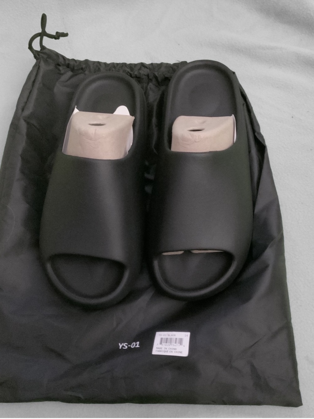 Yeezy slides YS-01 Black size 13